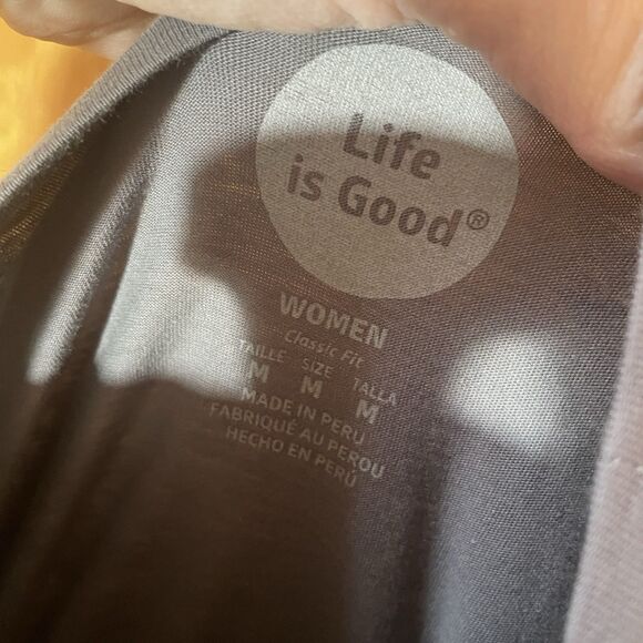 Life is Good Women’s Gray Long Sleeve Mountain Tree Crew Shirt NWT Size Medium - Picture 8 of 10